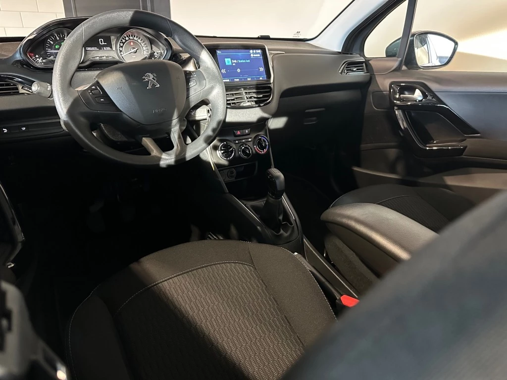 Peugeot 208 – foto 19