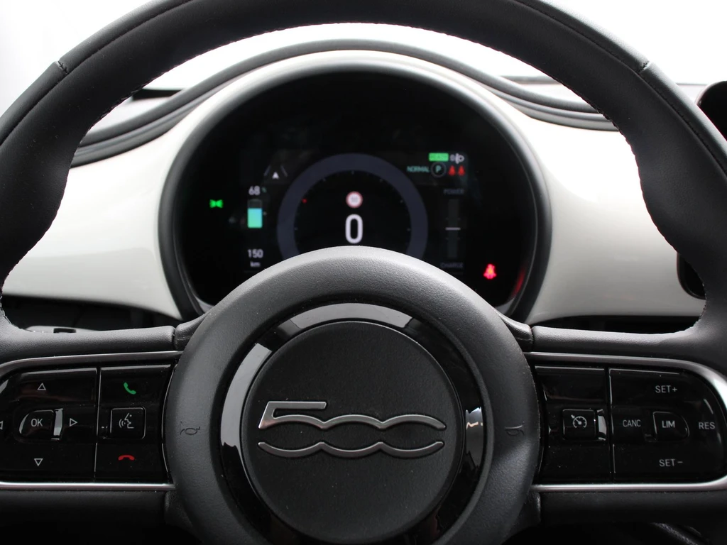 Fiat 500e – foto 12
