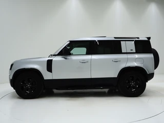Land Rover Defender – thumbnail 2