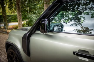 Land Rover Defender – thumbnail 21