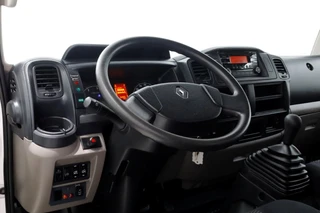 Renault Maxity – thumbnail 19