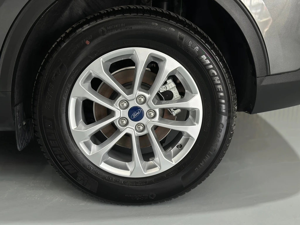 Ford Kuga – foto 11
