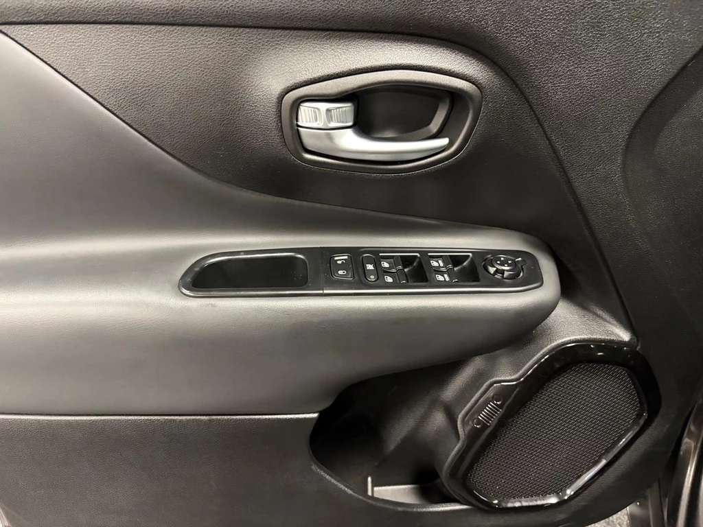 Jeep Renegade – foto 26