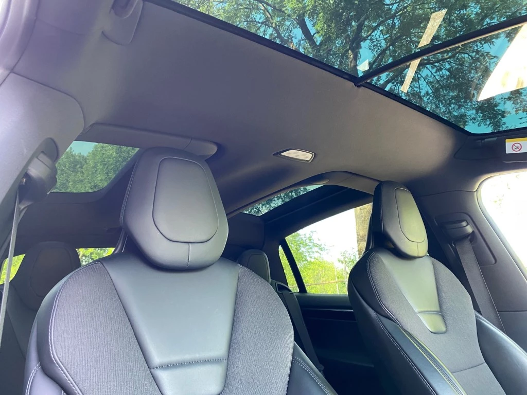 Tesla Model X – foto 10