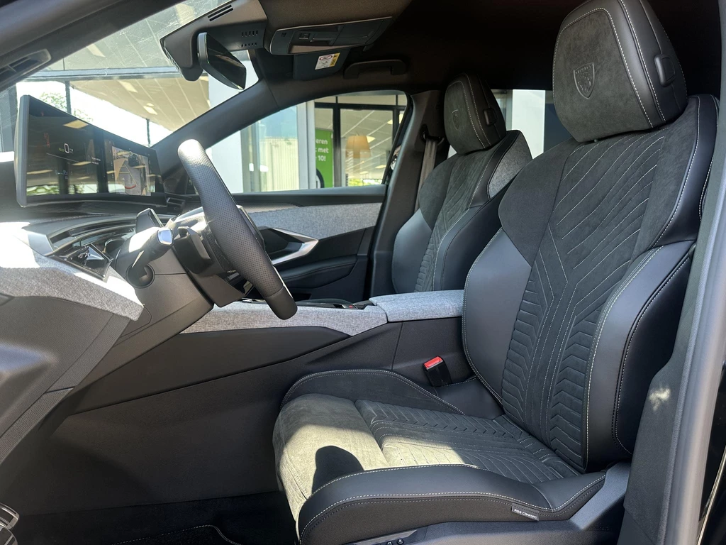 Peugeot e-5008 – foto 11
