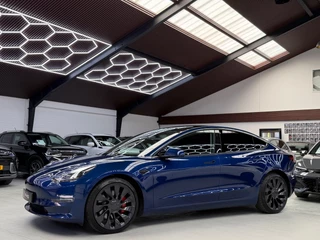 Tesla Model 3 – thumbnail 2
