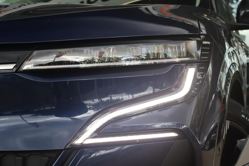 Renault Megane E-Tech – foto 7