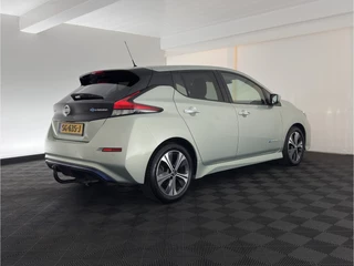 Nissan Leaf – thumbnail 4