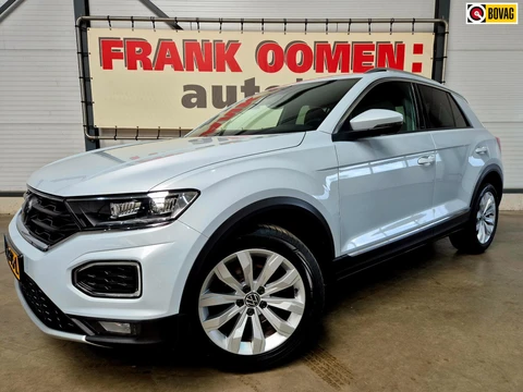 Volkswagen T-ROC 1.5 TSI 150PK Sport + LED|Sfeerverl.|Adaptive cruise|Climate|Stoelverw.|Navi|Apple|Android|Camera|Dodehoek|PDC