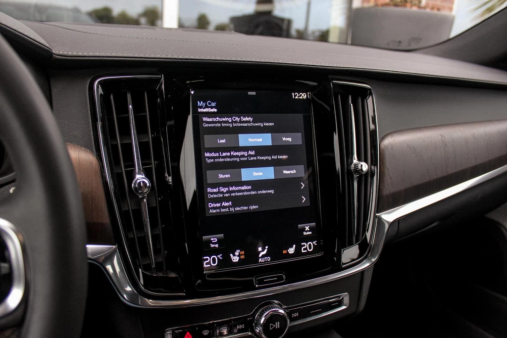 Volvo V90 – foto 30