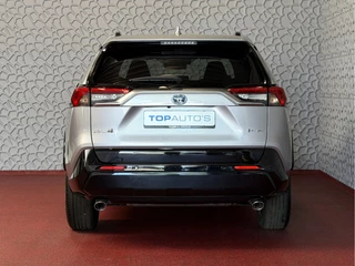 Toyota RAV4 – thumbnail 4