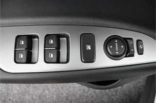 Kia Stonic – thumbnail 25