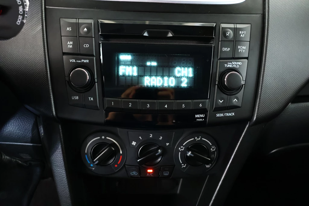 Suzuki Swift – foto 23