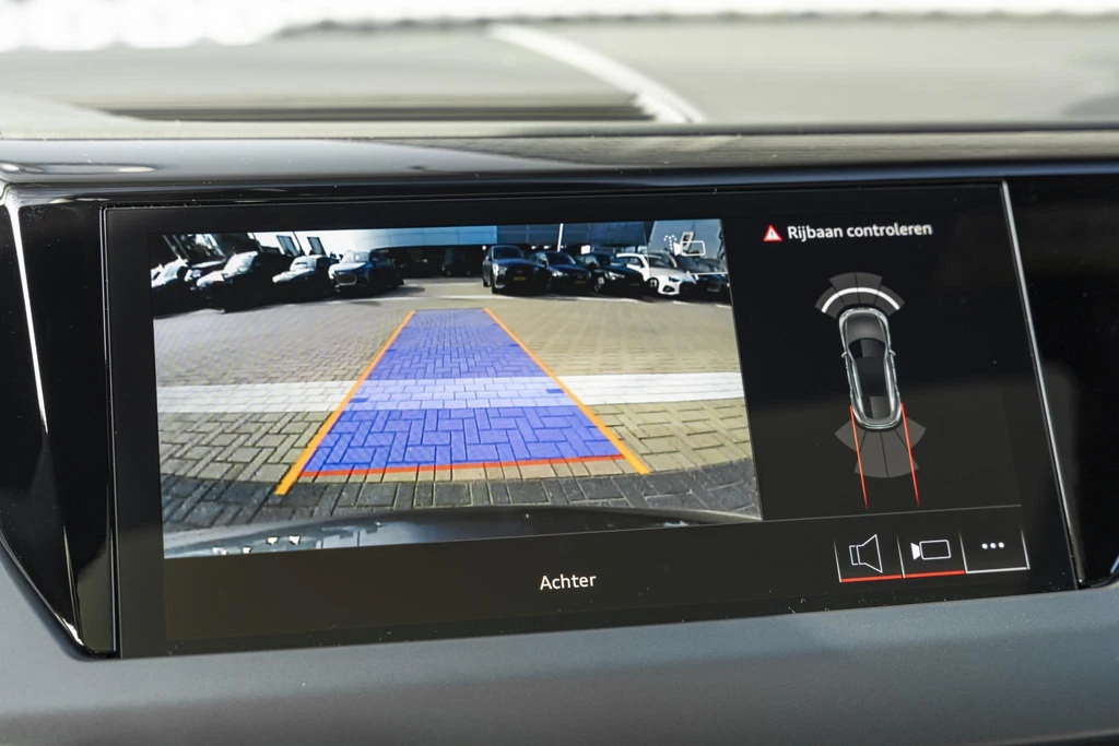 Audi e-tron GT – foto 13