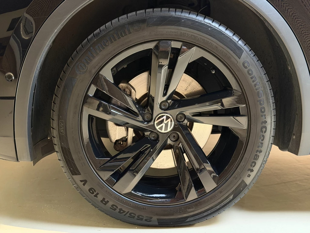 Volkswagen Tiguan – foto 11
