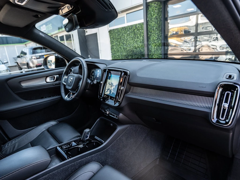 Volvo XC40 – foto 41