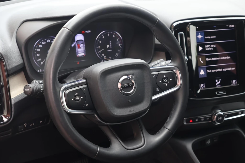 Volvo XC40 – foto 32
