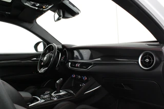 Alfa Romeo Stelvio – thumbnail 17