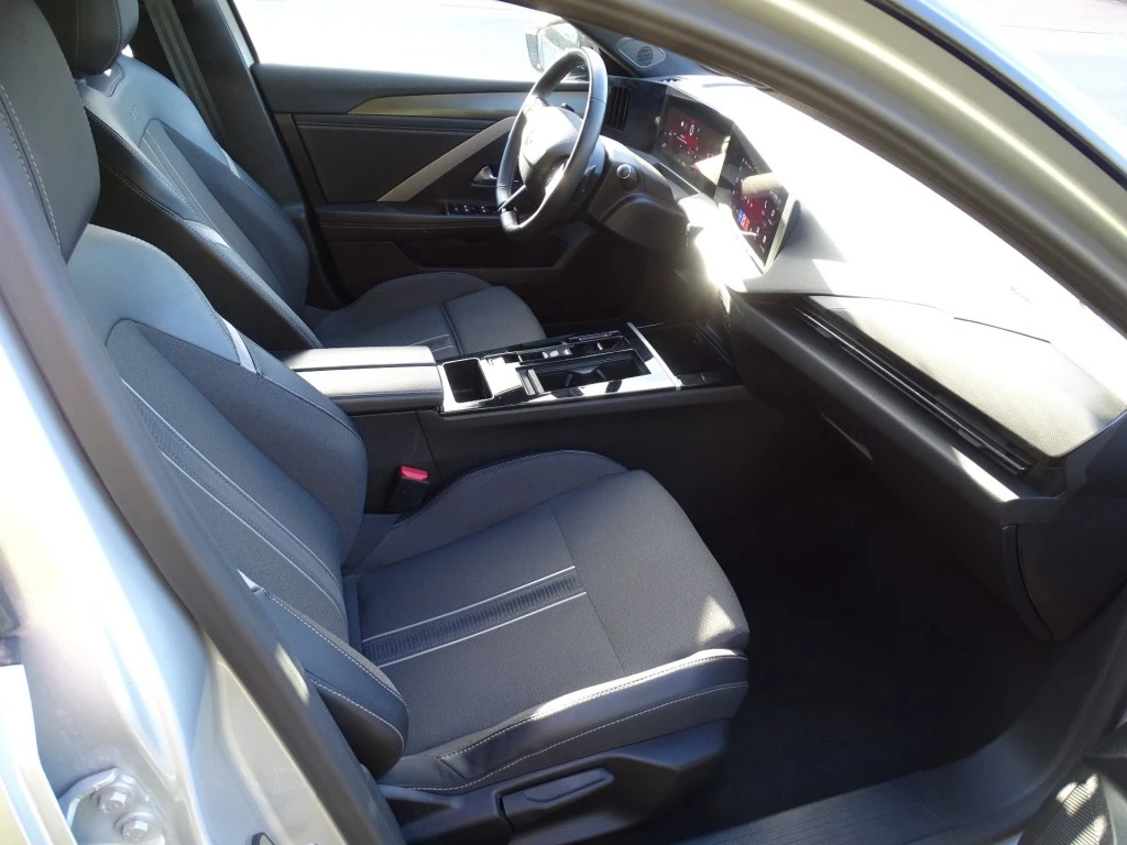 Opel Astra – foto 11