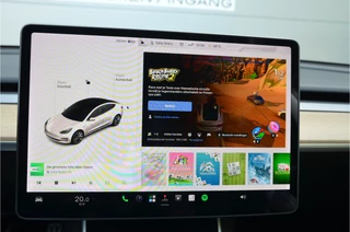Tesla Model 3 – thumbnail 25