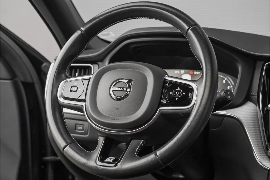 Volvo XC60 – foto 22