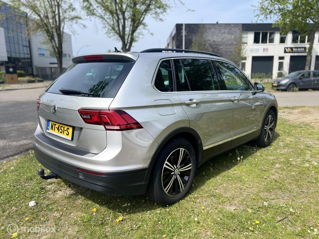 Volkswagen Tiguan – foto 9