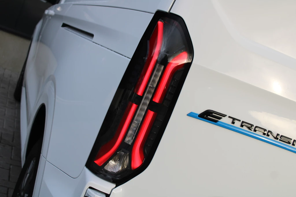 Ford E-Transit Custom – foto 13