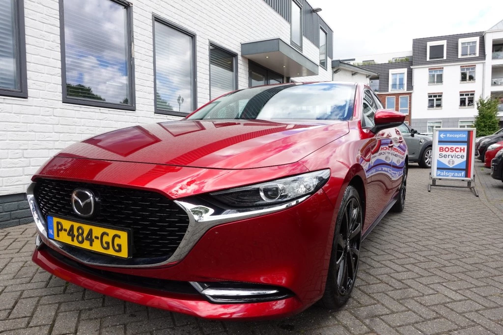 Mazda 3 – foto 1