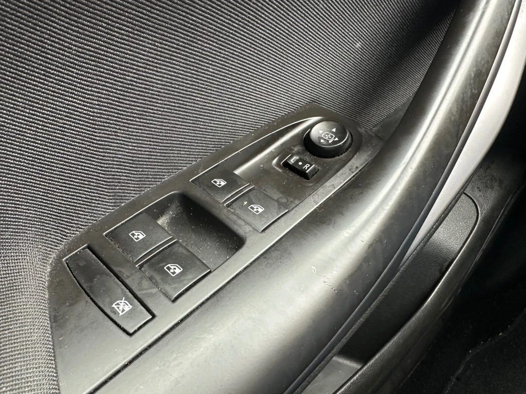 Opel Astra – foto 22