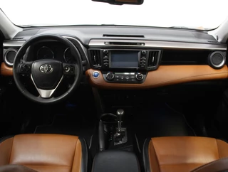Toyota RAV4 – thumbnail 13