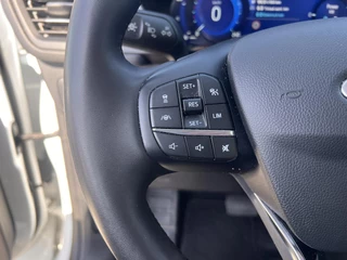Ford Kuga – thumbnail 15
