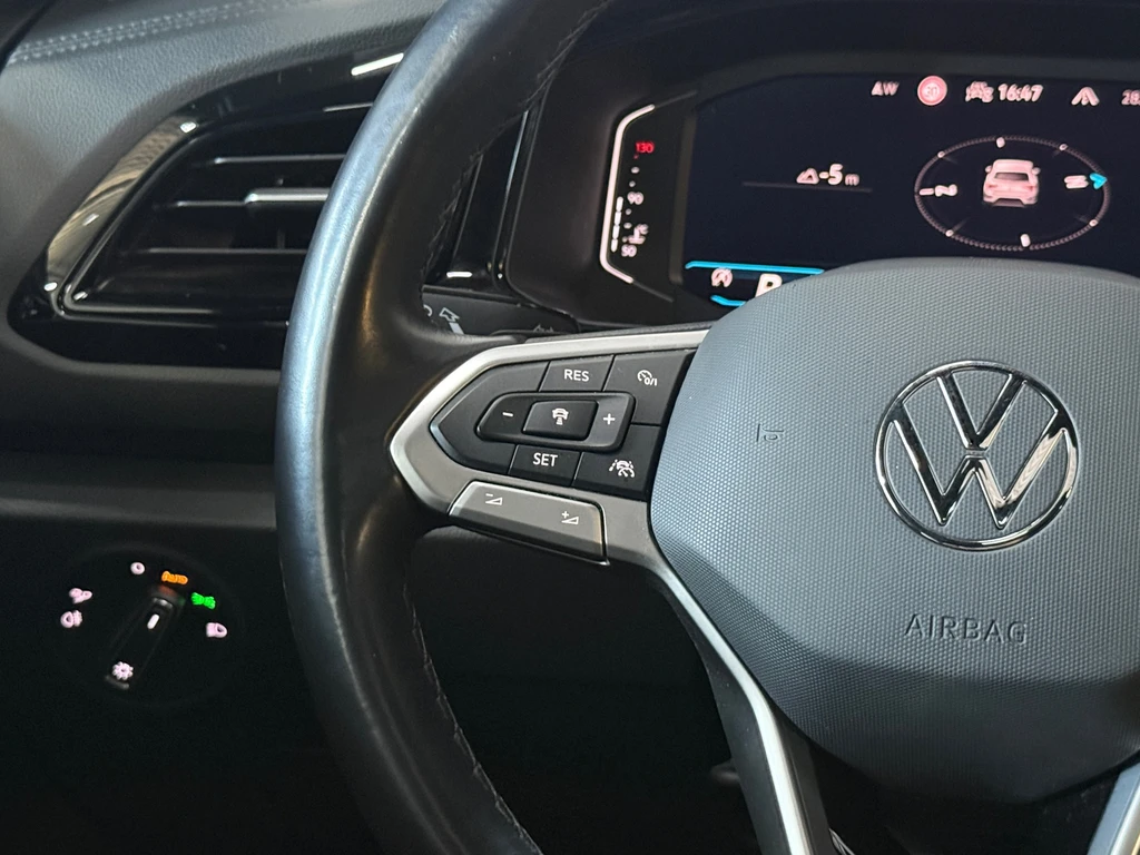 Volkswagen T-Roc – foto 13
