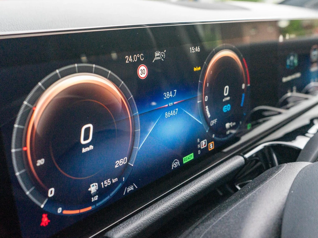 Mercedes-Benz GLA – foto 37