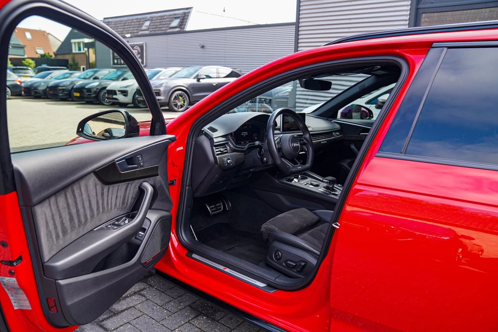 Audi S4 – foto 35