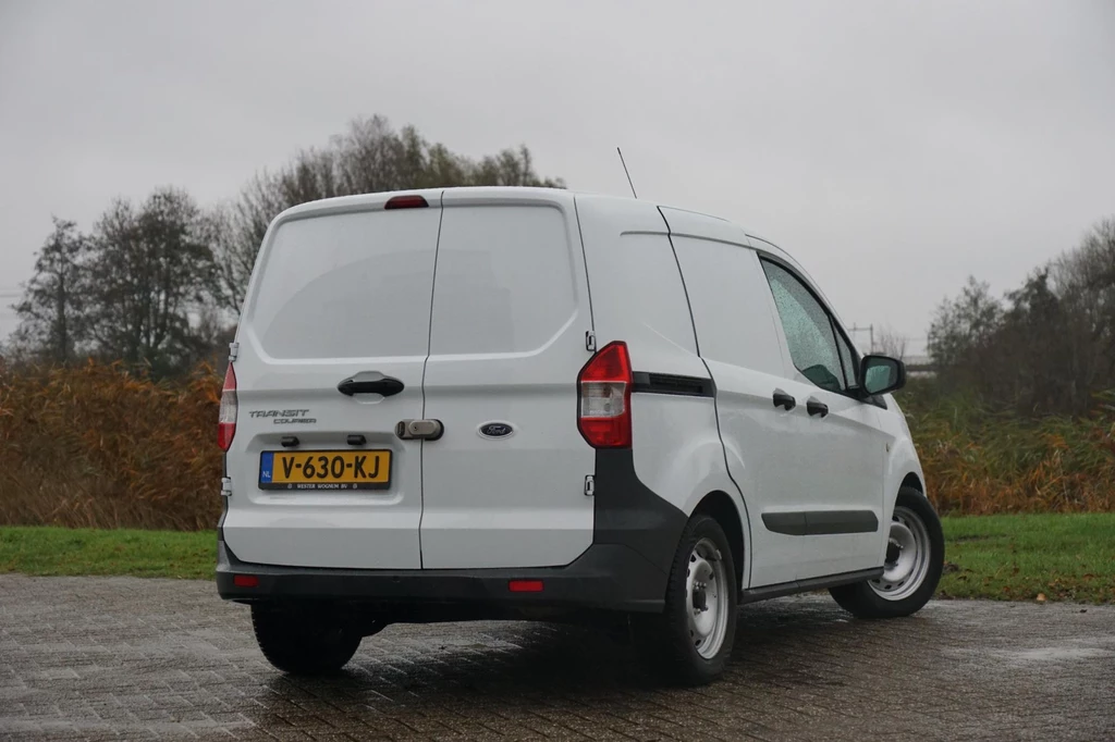 Ford Transit Courier – foto 5