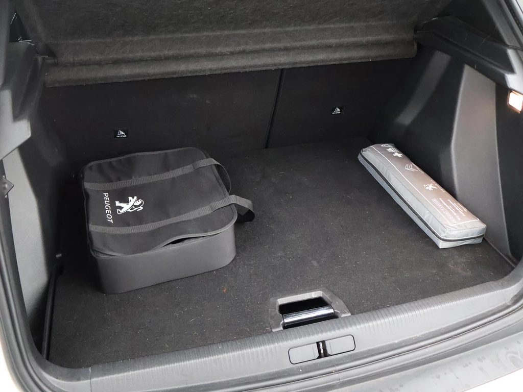 Peugeot e-2008 – foto 46