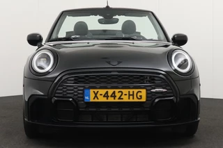 MINI Cooper Cabrio – thumbnail 6
