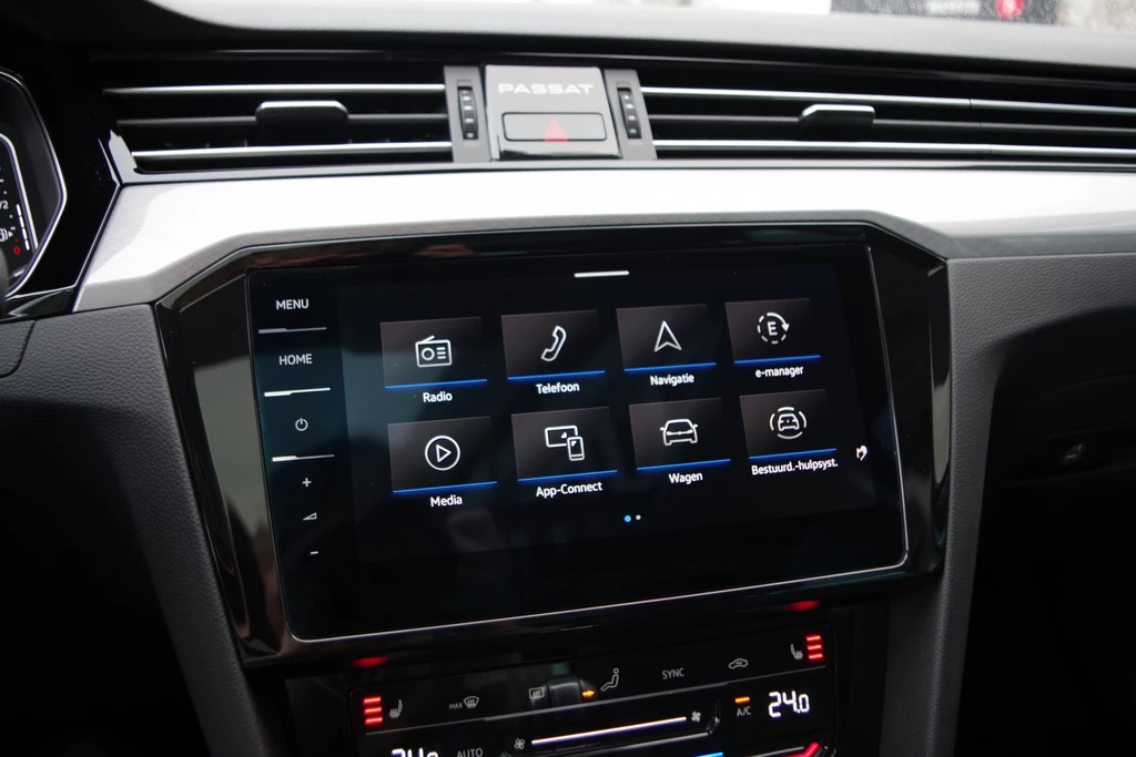 Volkswagen Passat – foto 38