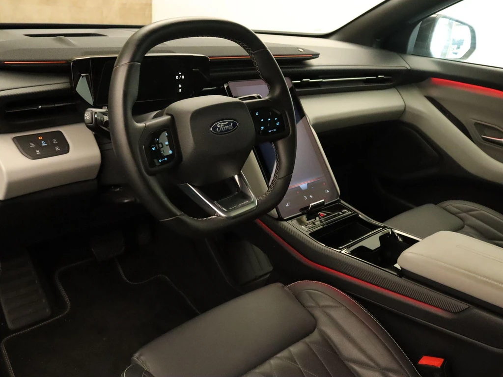 Ford Explorer – foto 22