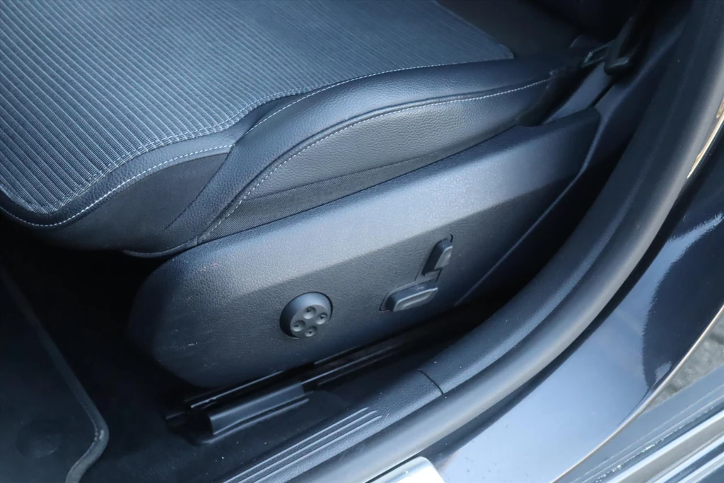 Mercedes-Benz C-Klasse – foto 24