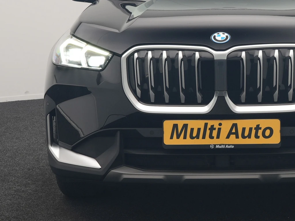 BMW iX1 – foto 23