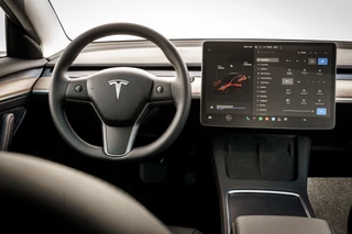 Tesla Model 3 – thumbnail 11