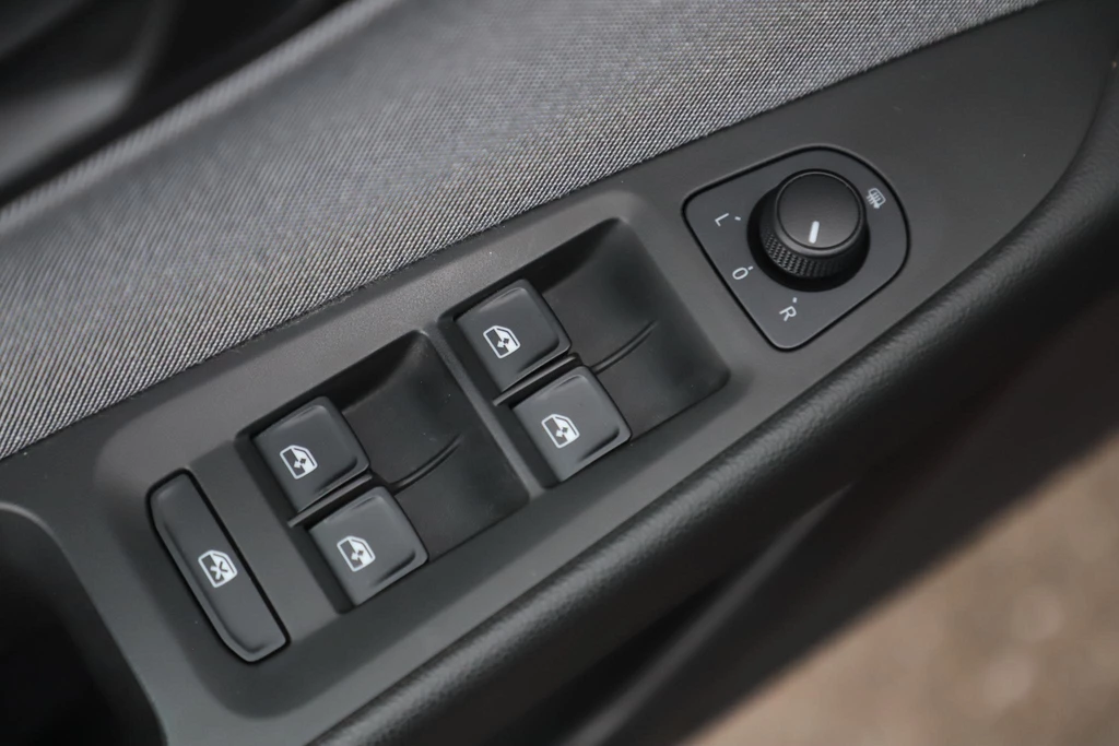 SEAT Leon – foto 12