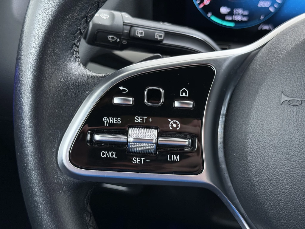 Mercedes-Benz EQA – foto 34