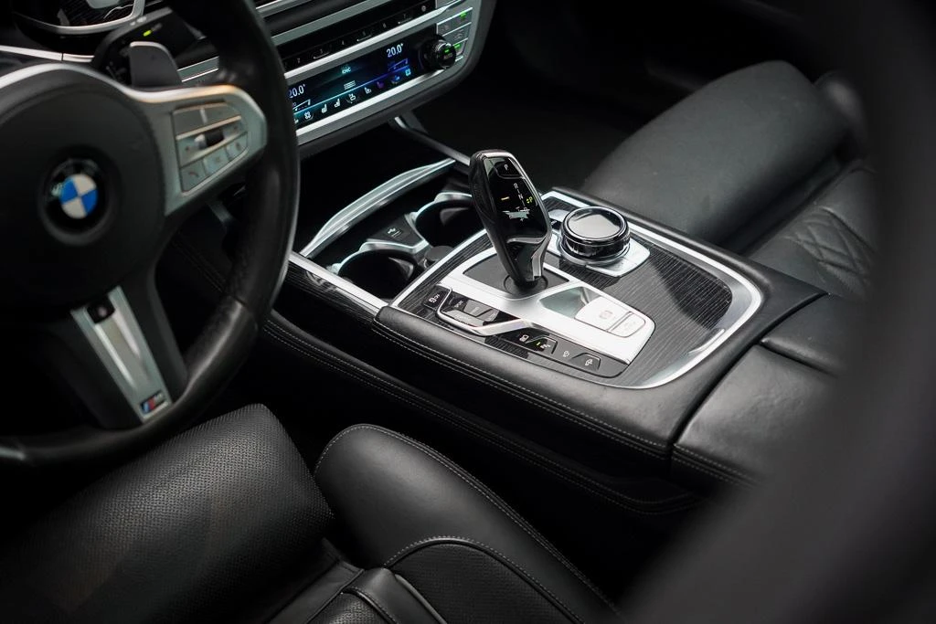 BMW 7 Serie – foto 36
