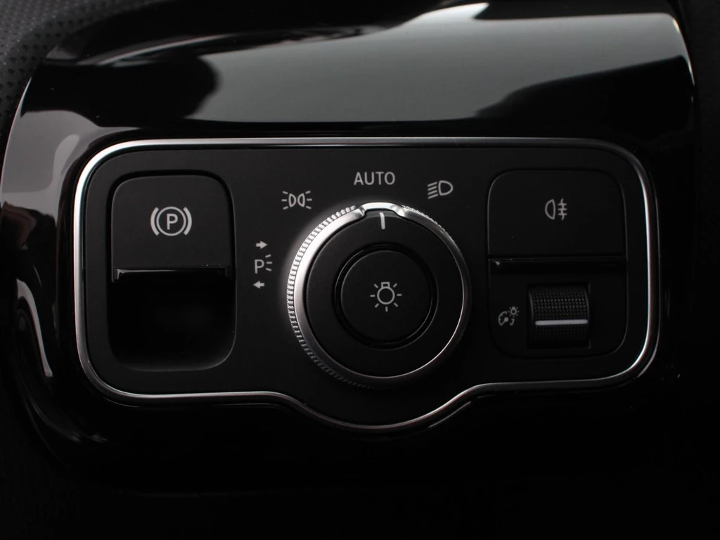 Mercedes-Benz CLA – foto 15