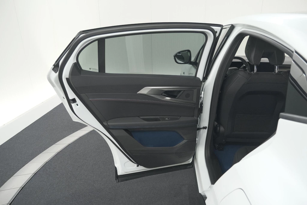Renault Rafale – foto 80