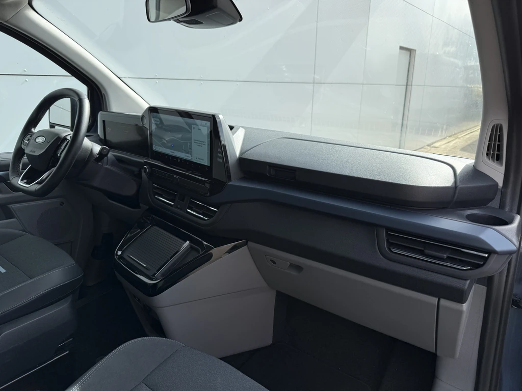 Ford Tourneo Custom – foto 8