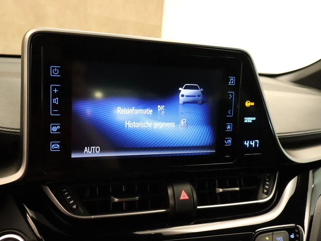 Toyota C-HR – foto 32