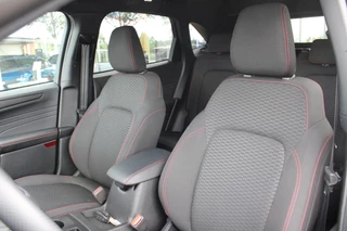 Ford Kuga – thumbnail 10